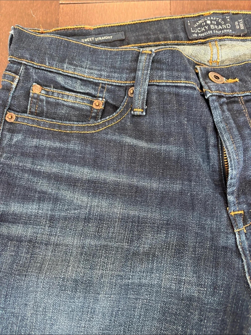 Lucky Brand Women's Dark Blue Straight Leg Jeans